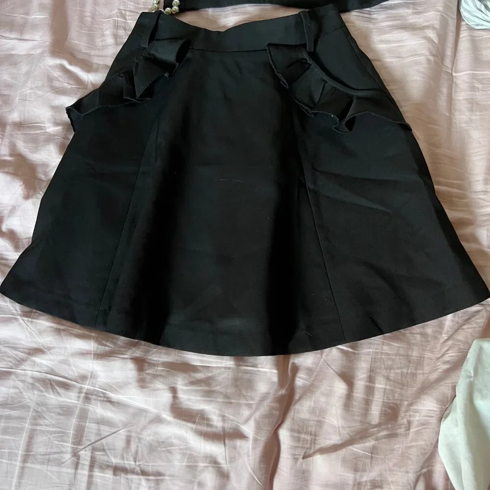 Ank Rouge Pearl Buckle Ruffle Pocket A-Line Skirt - Picture 3 of 5